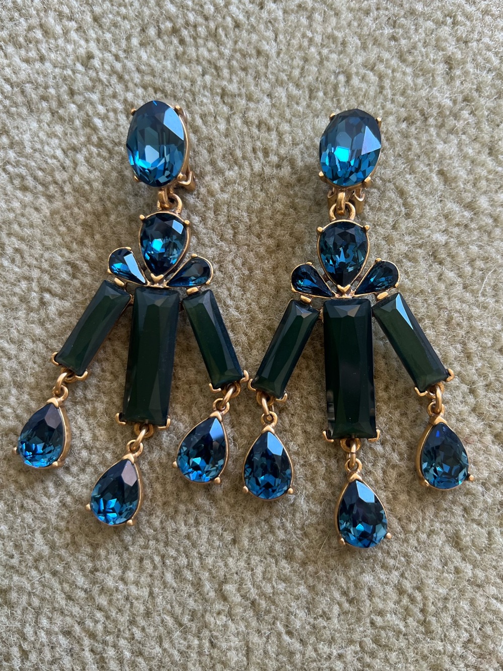 Gorgeous Oscar de la Renta Gold & Navy Crystal Chandelier Earrings